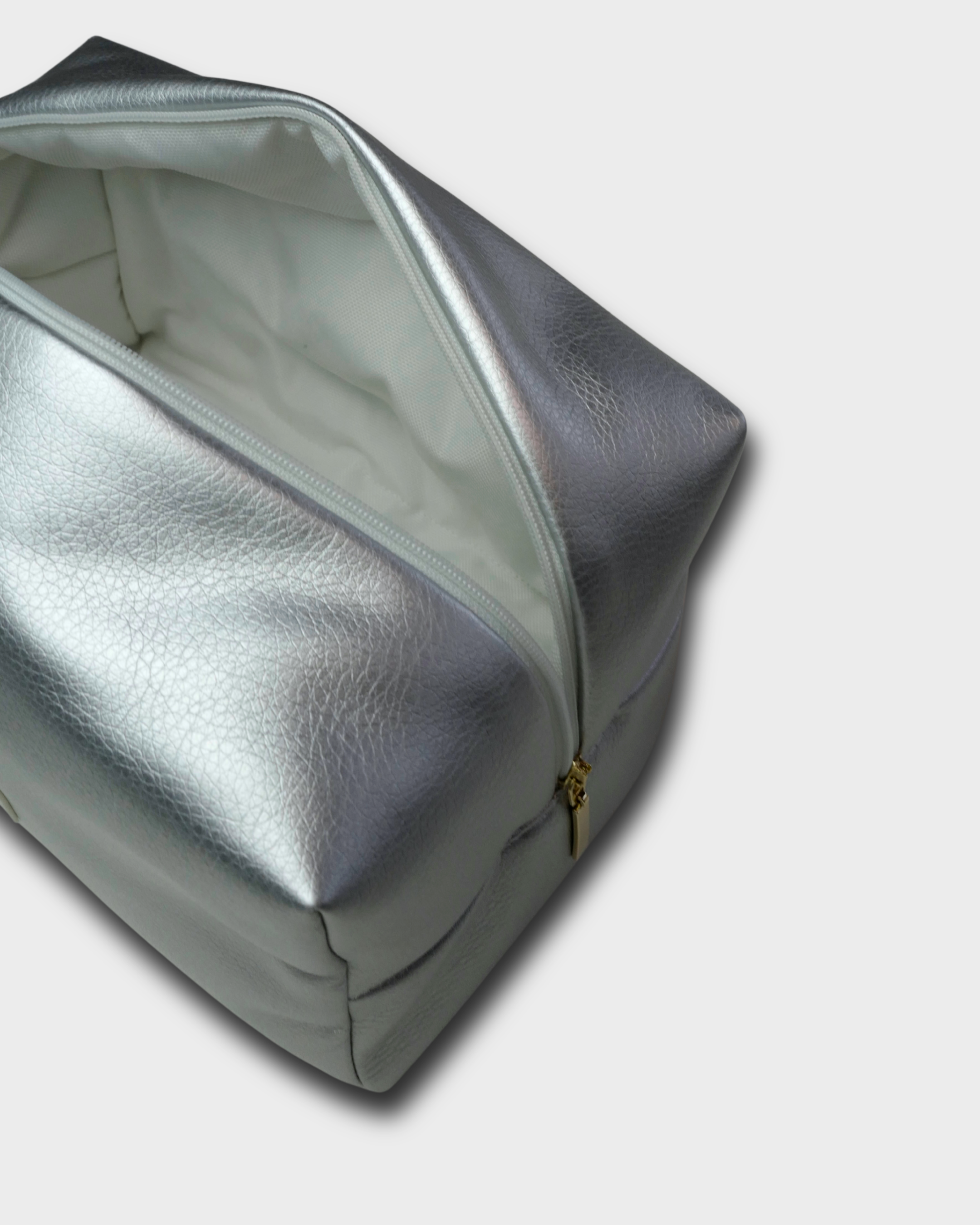 Astar Medium Bag